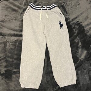 Polo Ralph Lauren boys sweatpants Small.(8). Gray. Fair condition. Drawstring